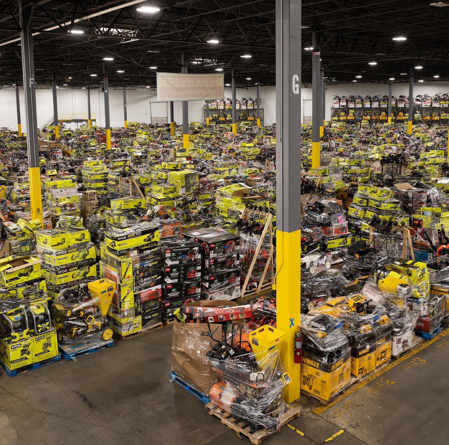 🌞Summer Sale is Heating Up!🏖️MIXED TOOLS PALLET – LOT ID: 251035 – Untested Customer Return